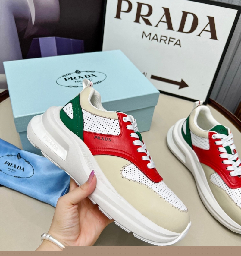 Pra*a casual shoes